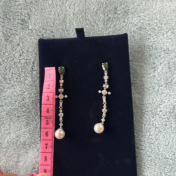 Pearl Earrings - Picture 5 of 5